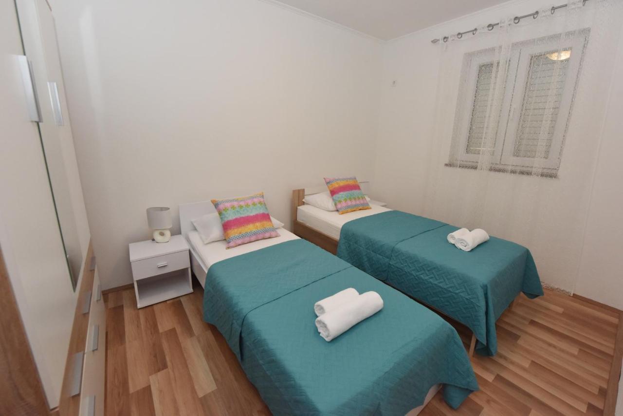 Lea Apartment Šibenik Exterior foto